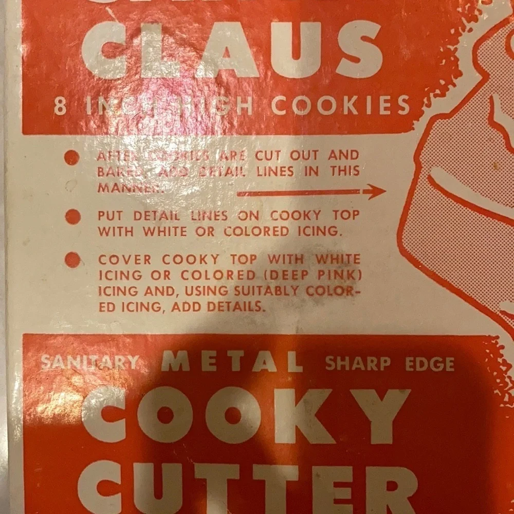 Vintage metal Santa cookie cutter (large) original box Santa Claus Cooky Cutter